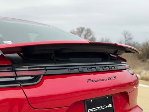 Certified 2019 Porsche Panamera GTS image 15