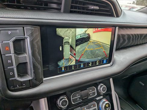 Certified 2024 GMC Yukon XL Denali image 21