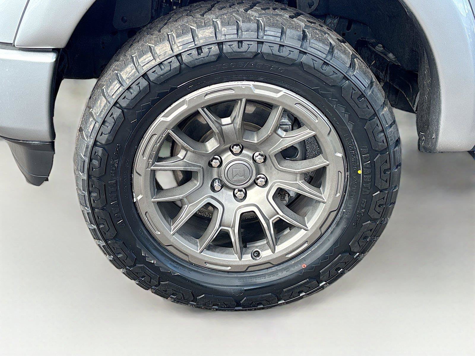 Used 2022 Ford F150 Lariat w/ Equipment Group 502A High AWD/4WD image 33