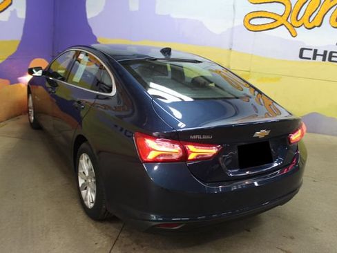 Used 2019 Chevrolet Malibu LT FWD image 6