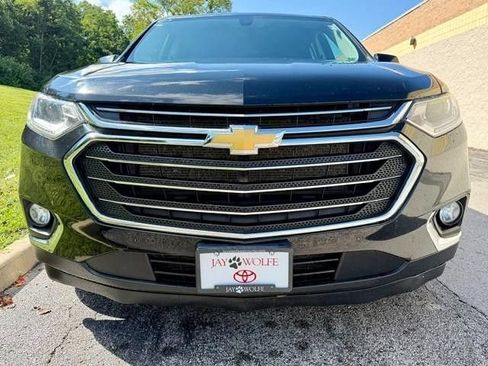 Used 2020 Chevrolet Traverse LT FWD image 4