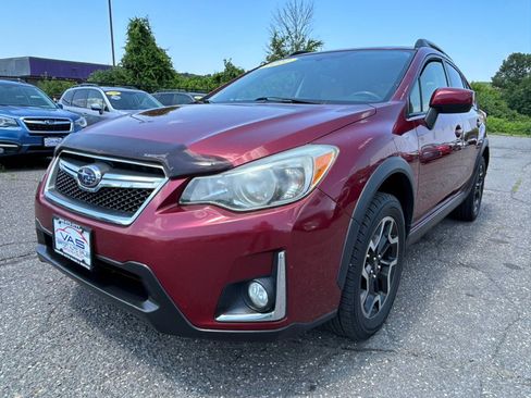 Used 2017 Subaru Crosstrek 2.0i Premium AWD/4WD image 1
