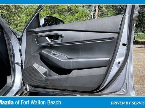 Used 2023 Honda Accord EX image 28