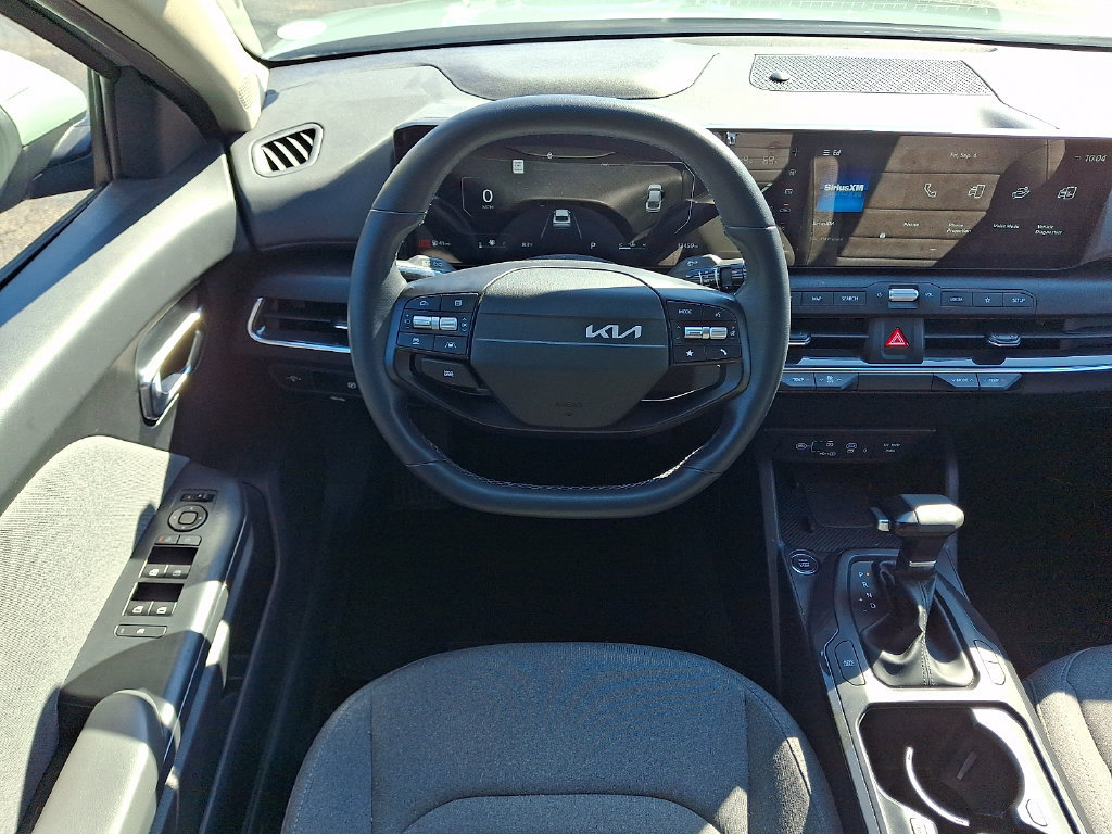 Certified 2025 Kia K4 EX FWD image 12