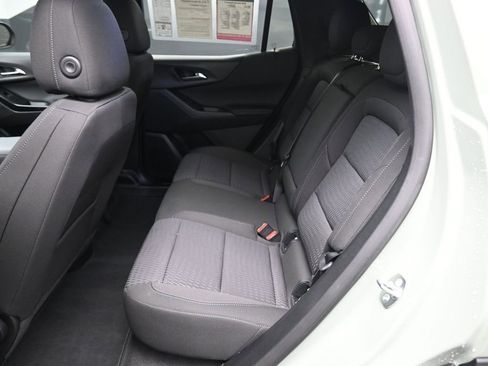 Used 2026 Chevrolet Equinox LT w/ Safety and Technology Package image 11