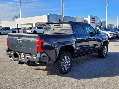 Used 2024 Toyota Tacoma Limited image 7