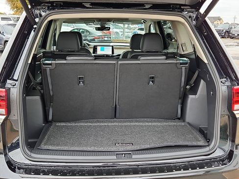 New 2026 Volkswagen Atlas SE image 6