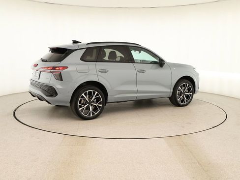 New 2026 Audi Q3 quattro 2.0T image 7