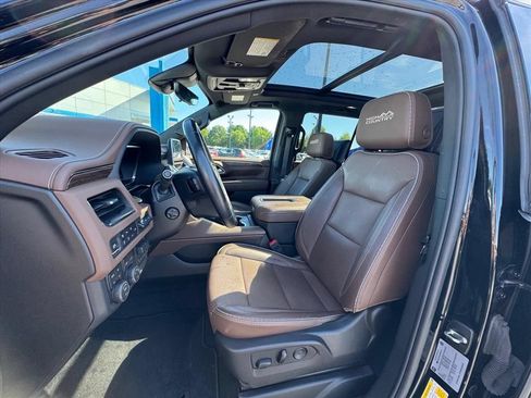 Used 2023 Chevrolet Tahoe High Country w/ Advanced Technology Package AWD/4WD image 21