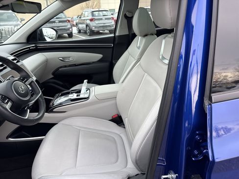 Certified 2023 Hyundai Tucson Limited w/ Cargo Package image 14