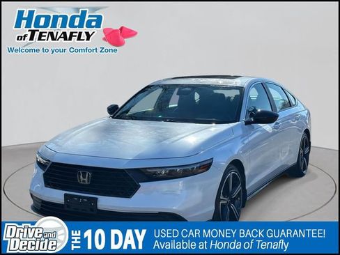 Certified 2024 Honda Accord Sport image 2