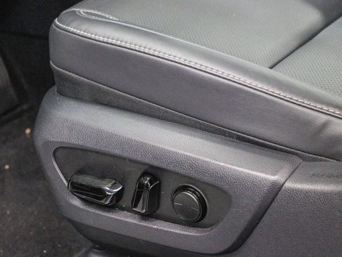 Certified 2025 Lexus RX 350 FWD w/ Accessory Package image 21