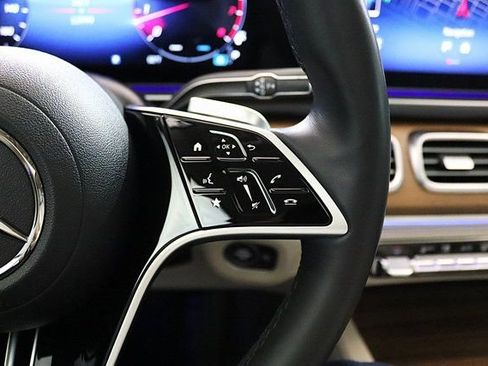 Used 2024 Mercedes-Benz GLE 580 4MATIC image 6