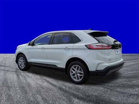 Used 2022 Ford Edge SEL w/ Convenience Package AWD/4WD image 6