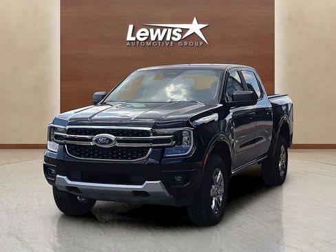 New 2025 Ford Ranger XLT w/ FX4 Off-Road Package image 2