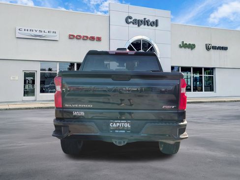 Used 2022 Chevrolet Silverado 1500 RST AWD/4WD image 4