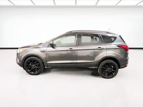 Used 2019 Ford Escape SE FWD image 22