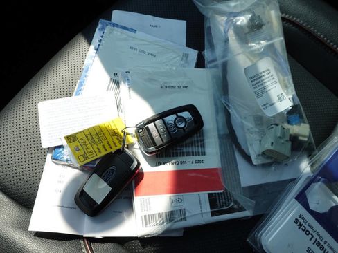 Used 2023 Ford F150 Lariat w/ Equipment Group 502A High image 44