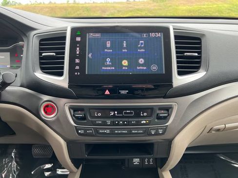 Used 2016 Honda Pilot EX image 23