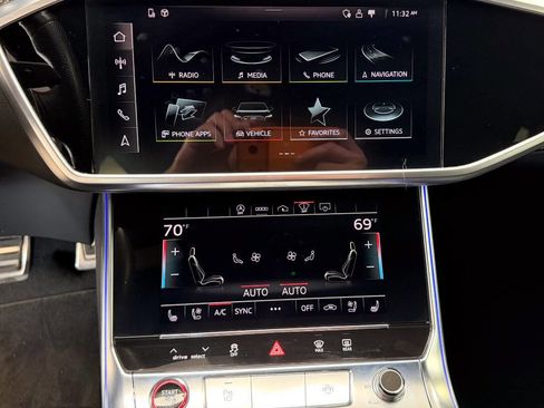 Used 2021 Audi RS 6 image 49