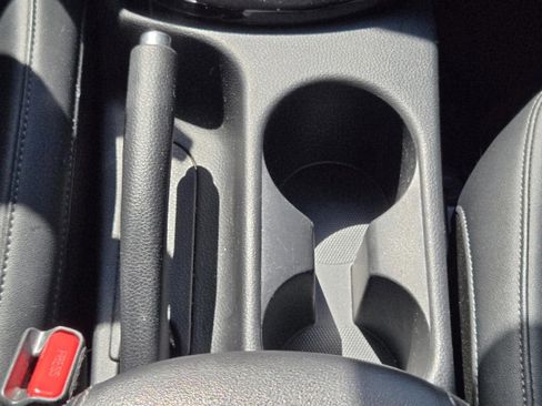 Used 2021 Kia Seltos EX image 40