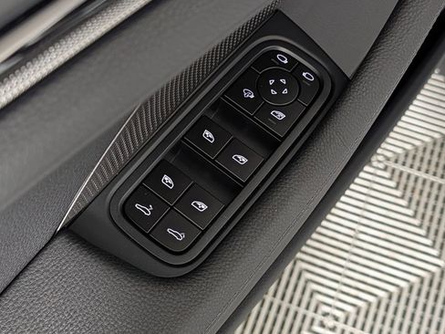 New 2026 Porsche Panamera RWD image 27