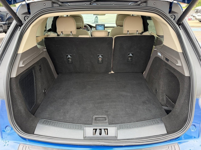 Used 2020 Lincoln Corsair AWD image 5