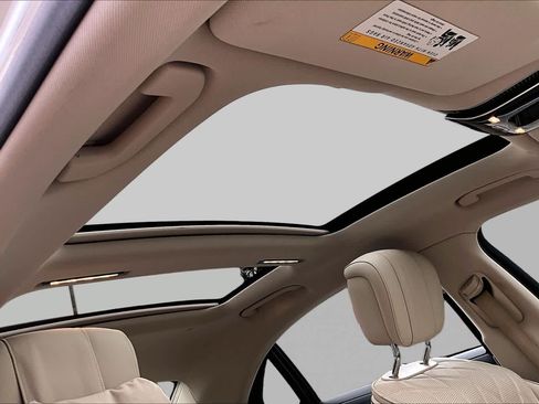 Certified 2022 Mercedes-Benz S 580 4MATIC Sedan image 14