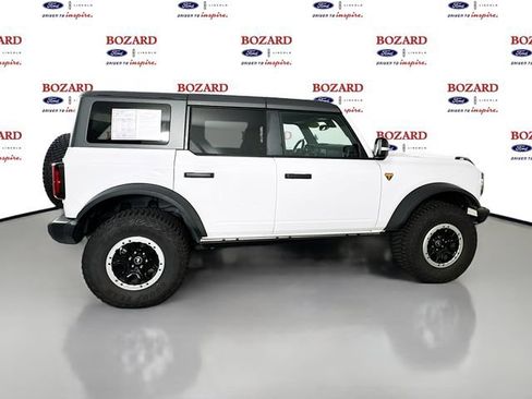 Used 2024 Ford Bronco Badlands AWD/4WD image 9
