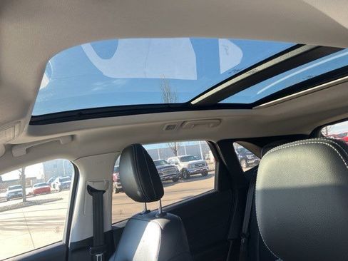 Used 2022 Ford Escape SEL image 14