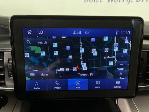 Certified 2024 Ford Explorer XLT w/ Equipment Group 202A RWD image 21