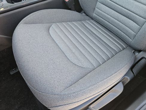 New 2025 Kia K4 EX image 8