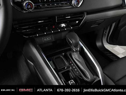 New 2026 GMC Canyon Elevation w/ Convenience Package image 17