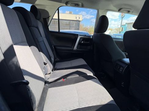 Used 2016 Toyota 4Runner SR5 AWD/4WD image 14