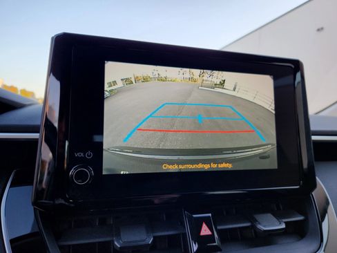 Used 2023 Toyota Corolla LE image 13