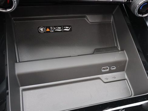 New 2026 Chevrolet Suburban RST w/ Advanced Technology Package AWD/4WD image 17