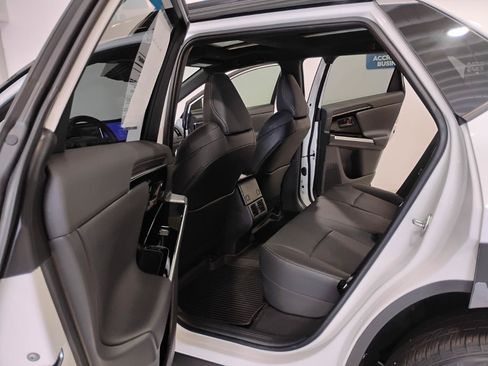 Used 2024 Toyota bZ4X FWD image 86