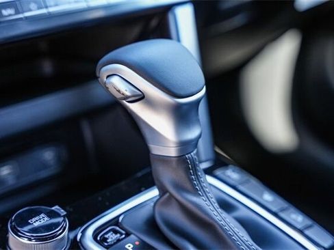 New 2025 Kia Seltos X-Line image 23