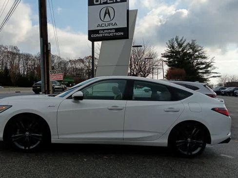 Used 2023 Acura Integra A-Spec image 2