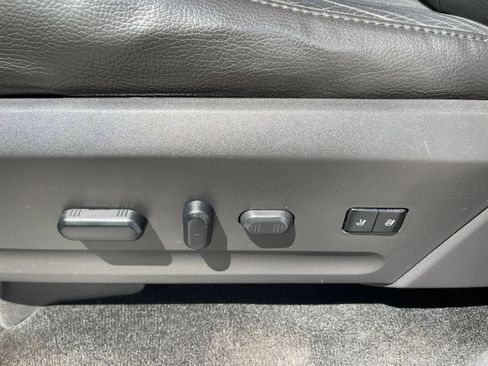 Used 2013 Ford Expedition EL Limited RWD image 17