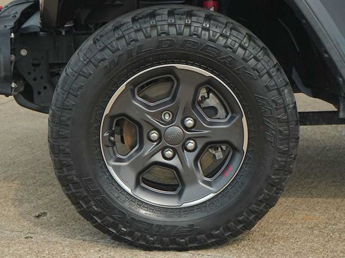 Used 2021 Jeep Gladiator Rubicon AWD/4WD image 7