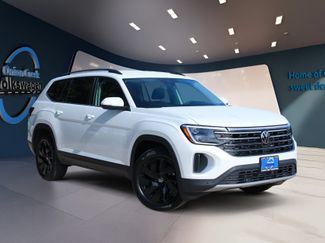 Certified 2026 Volkswagen Atlas SE FWD video 1