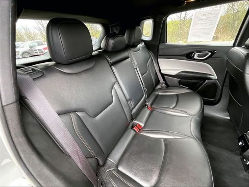 Used 2024 Jeep Compass Limited AWD/4WD image 15