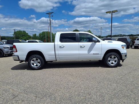 Used 2022 RAM 1500 Big Horn AWD/4WD image 2