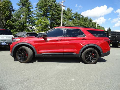 Used 2023 Ford Explorer ST w/ Equipment Group 401A AWD/4WD image 8