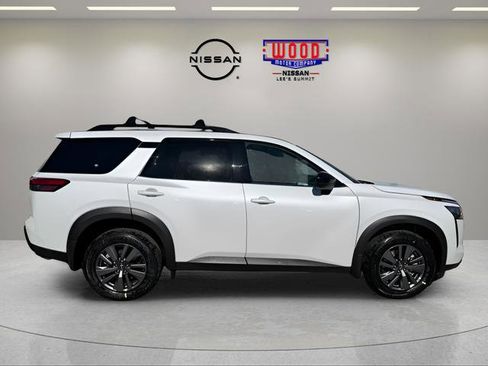 New 2026 Nissan Pathfinder SV AWD/4WD image 2