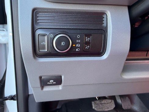 New 2025 Ford F250 XL w/ XL Chrome Package image 16