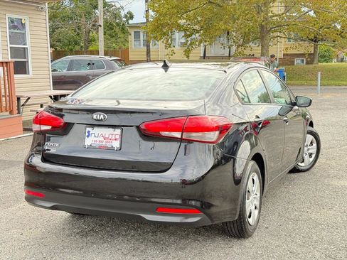 Used 2018 Kia Forte LX FWD image 63