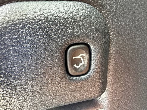 Used 2021 Jeep Grand Cherokee Summit RWD image 19
