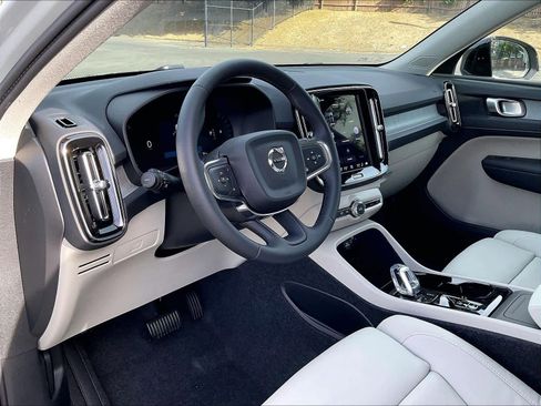 New 2026 Volvo XC40 B5 Plus w/ Protection Package Premier image 8